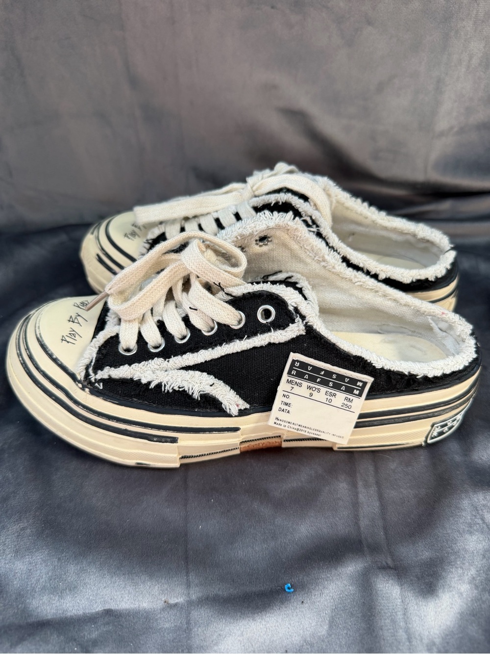 RAFSAM Frayed Canvas Lace-Up Sneakers Black White Women's US 6 EU 36